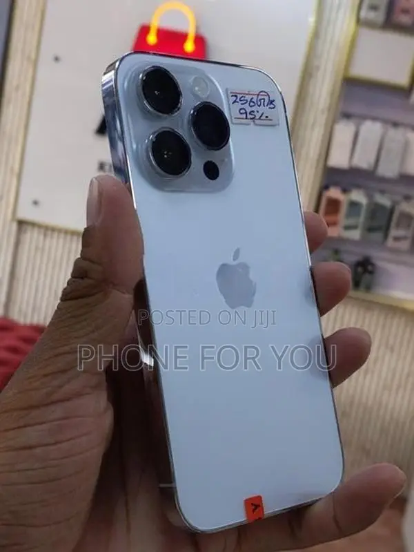 Apple iPhone 14 Pro (Used)