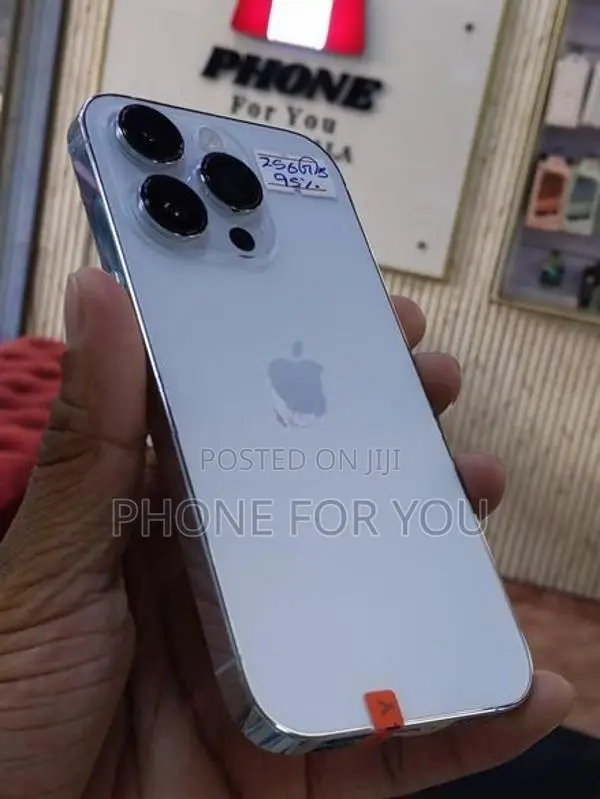 Apple iPhone 14 Pro (Used)
