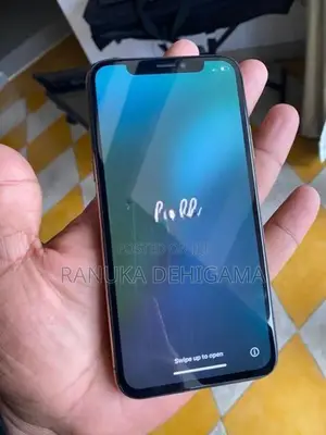 Apple iPhone XS (Used)