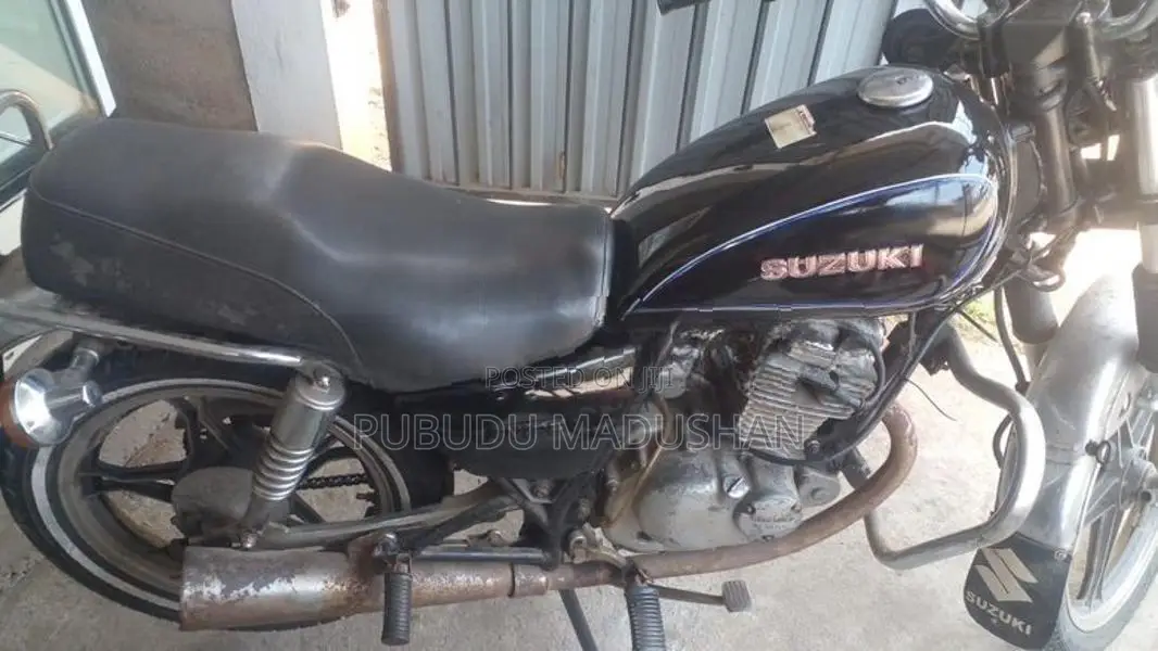 Suzuki GN 125 1999