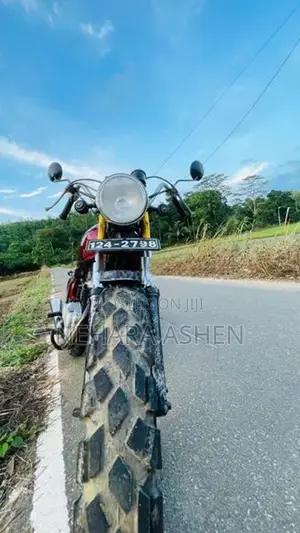 Honda CM Custom 125T 1988