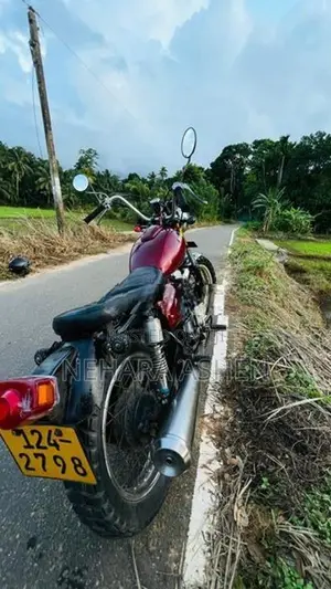 Honda CM Custom 125T 1988