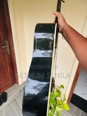 Crasom Box Guitar