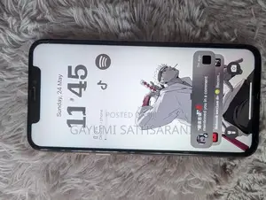 Apple iPhone XS (Used)