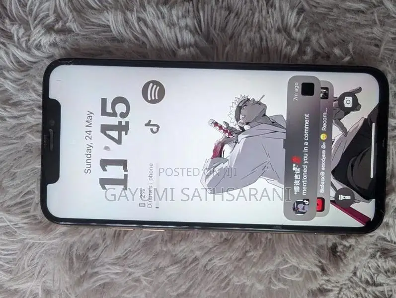 Apple iPhone XS (Used)