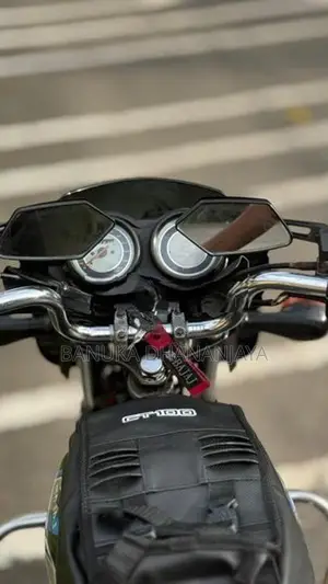 Bajaj CT100 2009