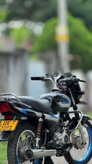 Bajaj CT100 2009