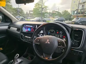 Mitsubishi Outlander 2014