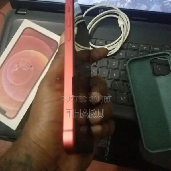 Apple iPhone 12 (Used)