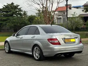 Mercedes Benz C180 Komp SE Blueef 2009