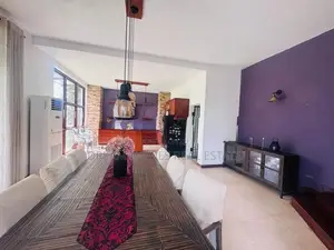 Luxurious Villa with Paddy Field View & Pool for sell – Battaramulla