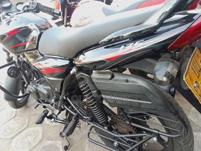 Bajaj Discover 2010