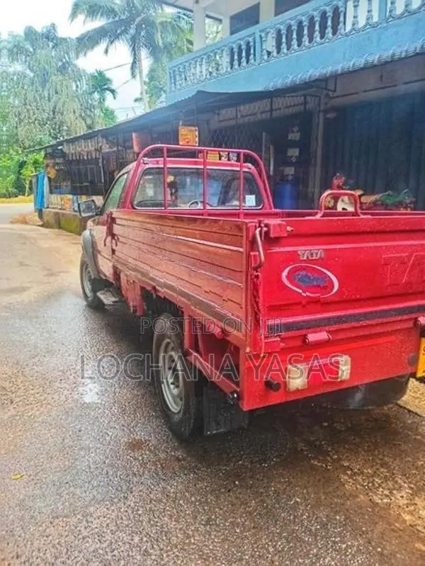 Tata 207 2007