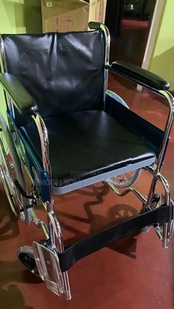 Commode Wheelchair