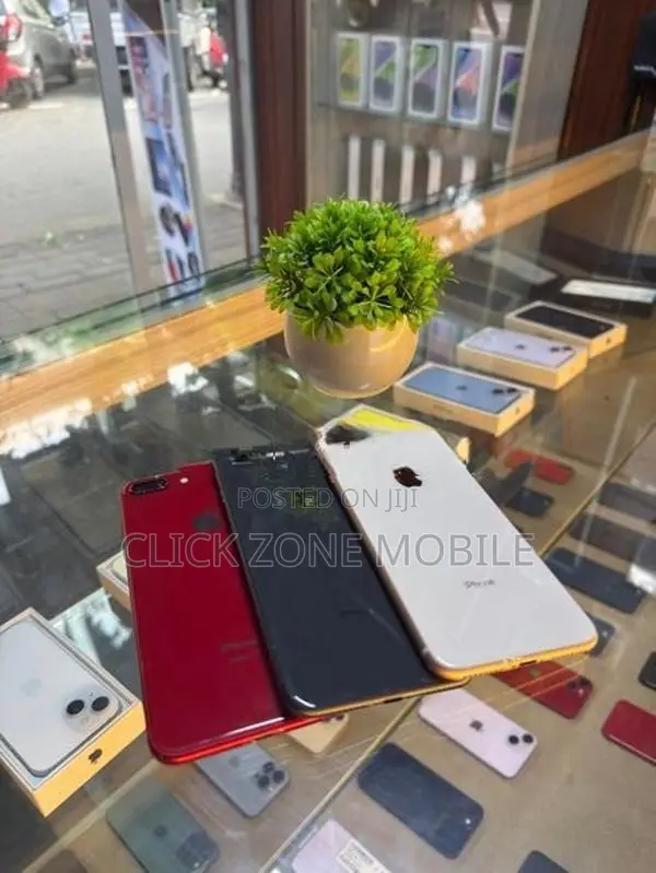 Apple iPhone 8 Plus 256GB (Used)