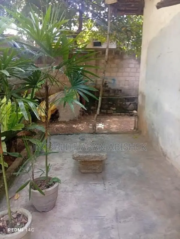12 Perch Land in Trincomalee
