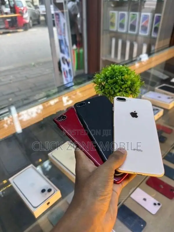 Apple iPhone 8 Plus 256GB (Used)