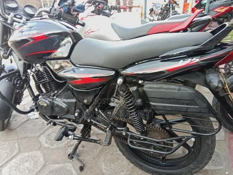 Bajaj Discover 2010