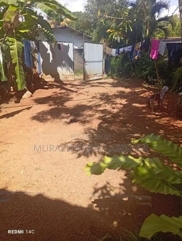 12 Perch Land in Trincomalee