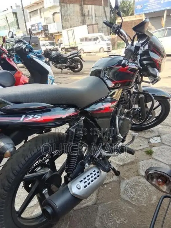Bajaj Discover 2010