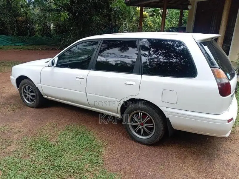Nissan Wingroad 1997