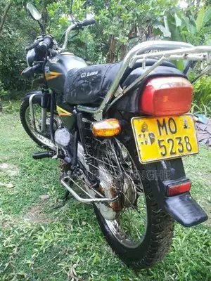 Hero CD 100 2006