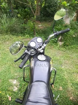 Hero CD 100 2006
