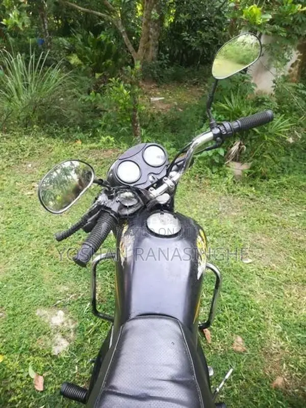 Hero CD 100 2006