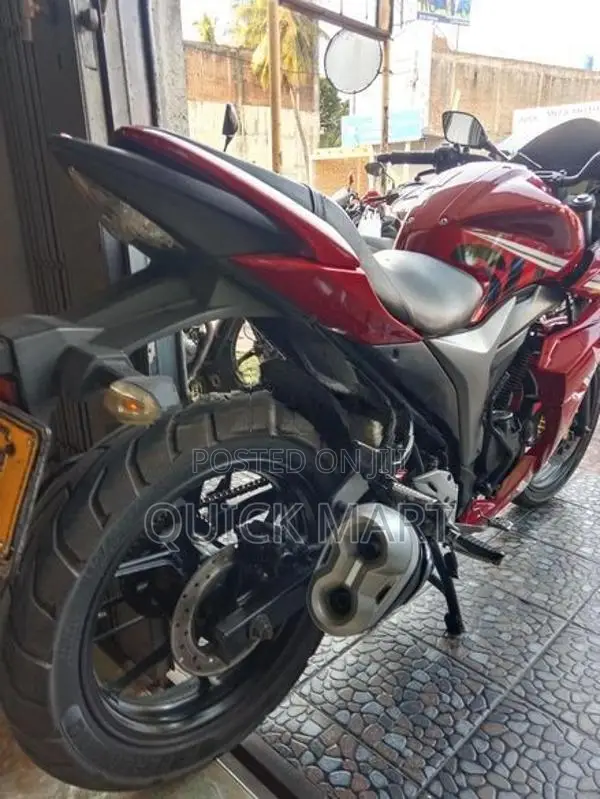 Suzuki Gixxer 2018