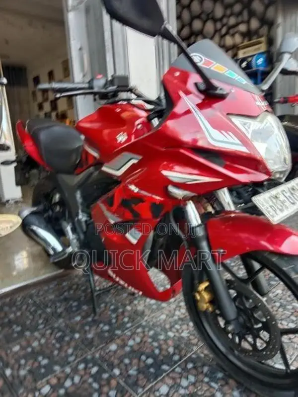 Suzuki Gixxer 2018