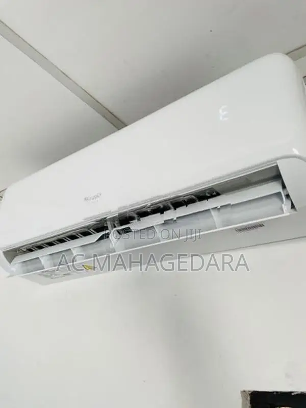 12000BTU GREE Inverter Brand New AC R32 Gas