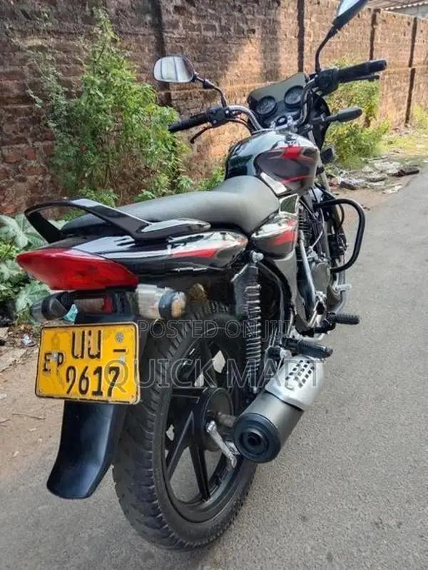 Bajaj Discover 2009