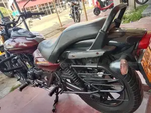 Bajaj Avenger 2018