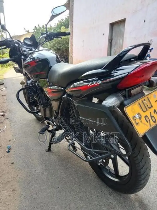 Bajaj Discover 2009