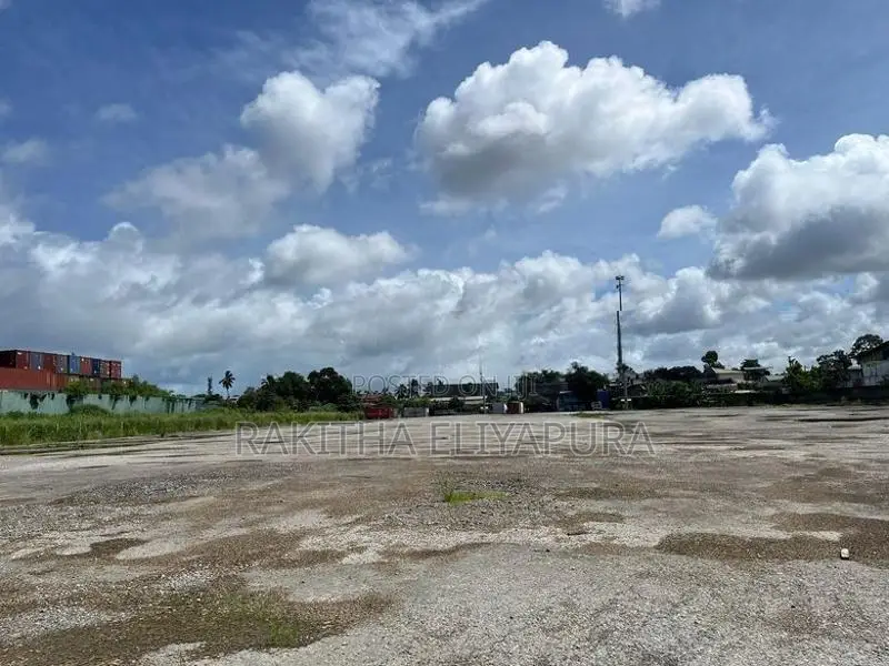 Land for sale in Colombo 14