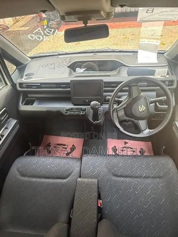 Suzuki Wagon R FX 2025