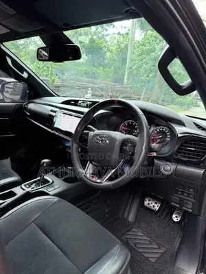 Toyota Hilux GR Sport 2025