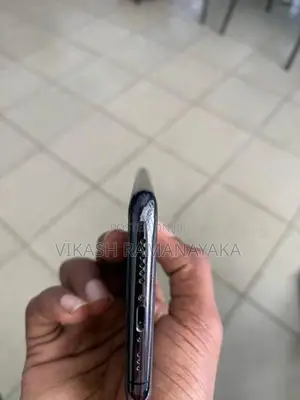 Apple iPhone 11 Pro (Used)