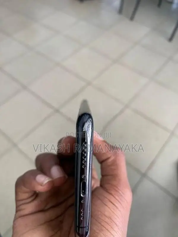 Apple iPhone 11 Pro (Used)