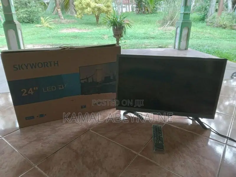 Skyworth 24' LED TV for Parts