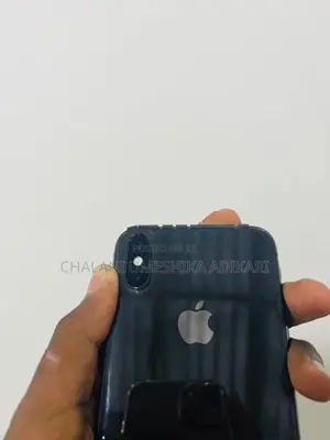 Apple iPhone XS (Used)