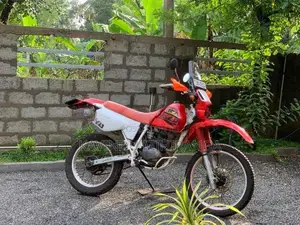 Honda XLR 2004