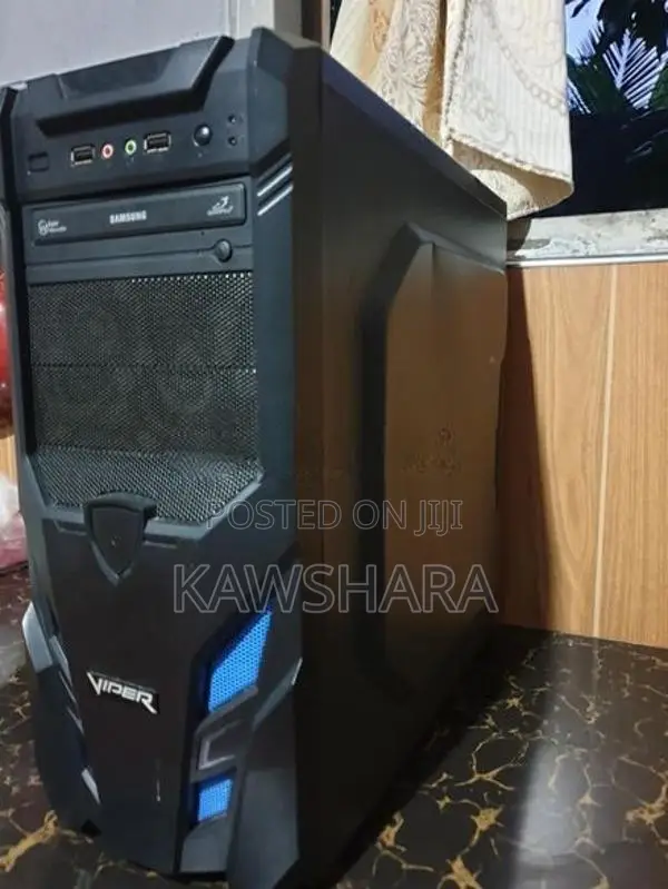 15 1st Gen 2GB VGA PC