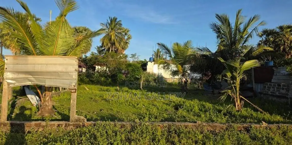 Batticaloa Land for Sale