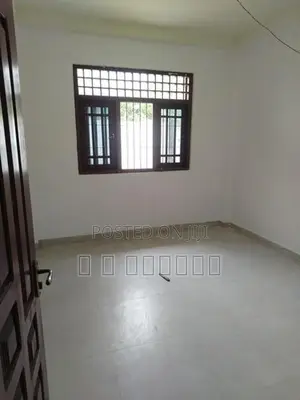 Two Story House for Rent in Piliyandala