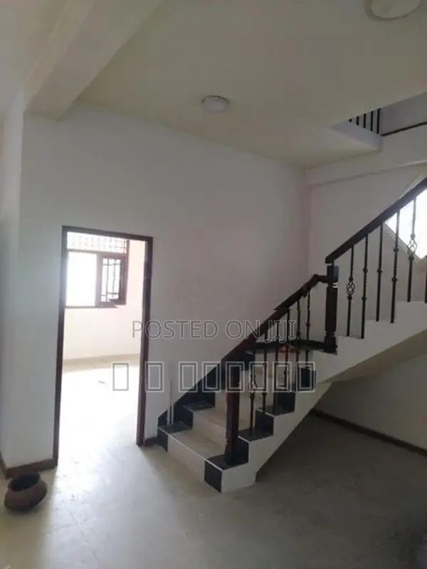 Two Story House for Rent in Piliyandala