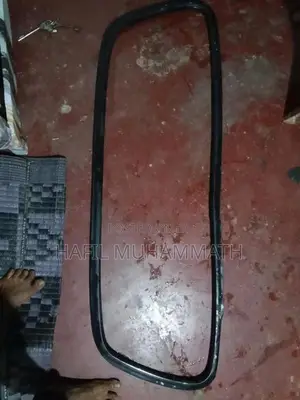 Tata 207 Lorry Glass Rubber Bind