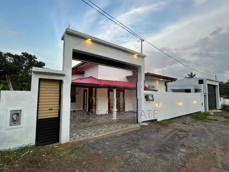 Newly Build Luxury Single Storey House for Sale Homagama