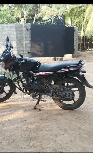 Bajaj Discover 2011
