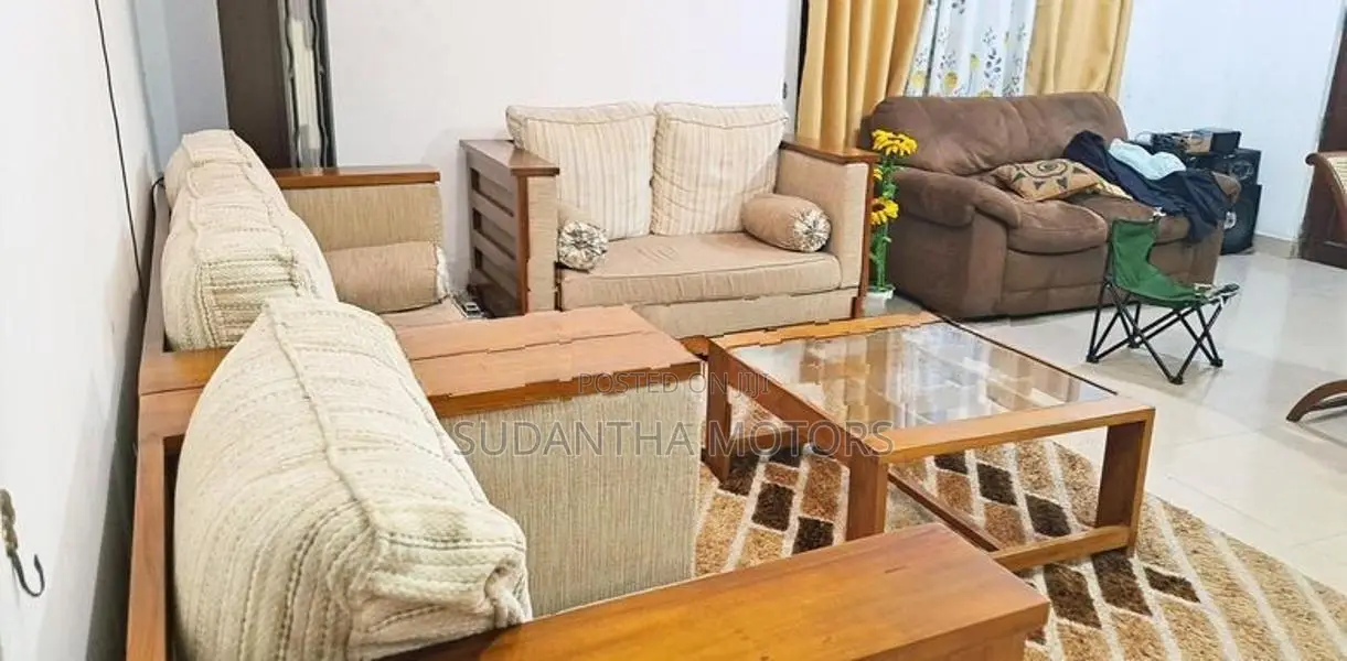 Sofa set